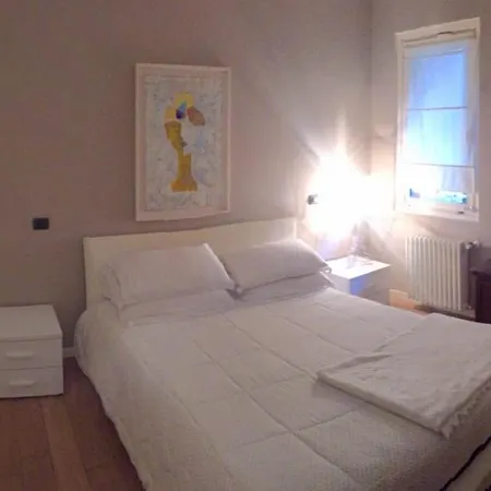 Apartament Flora *
