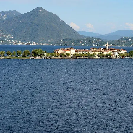 Flora Apartament Baveno